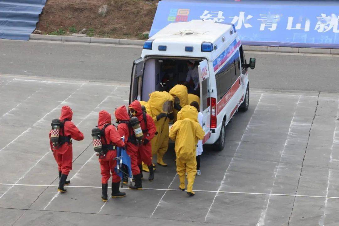 视频：当警报突然响起……美丰承办绵阳突发环境事件应急演练！龙8国际 龙八国际(图2)